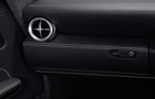 Mercedes Benz SLS Class Side AC Control Picture