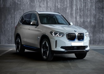 Reason Why BMW Is Focusing On All Engine Options?