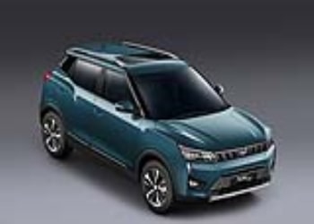 Book Mahindra XUV300 @ Down Payment Of Rs. 11,000